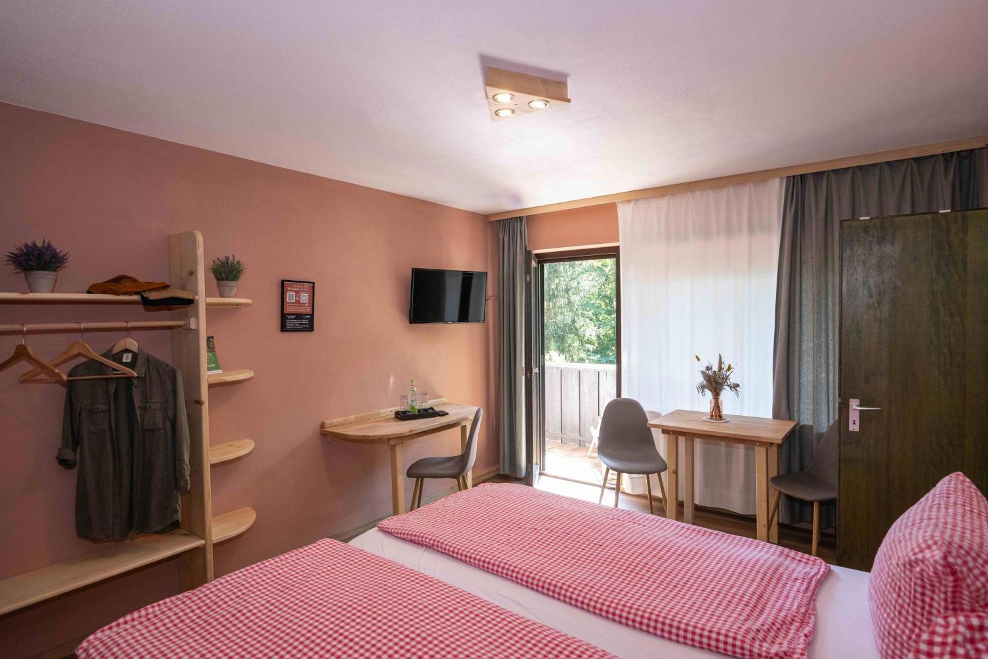 Talstation Heumoederntal Hotel Treuchtlingen Exterior photo